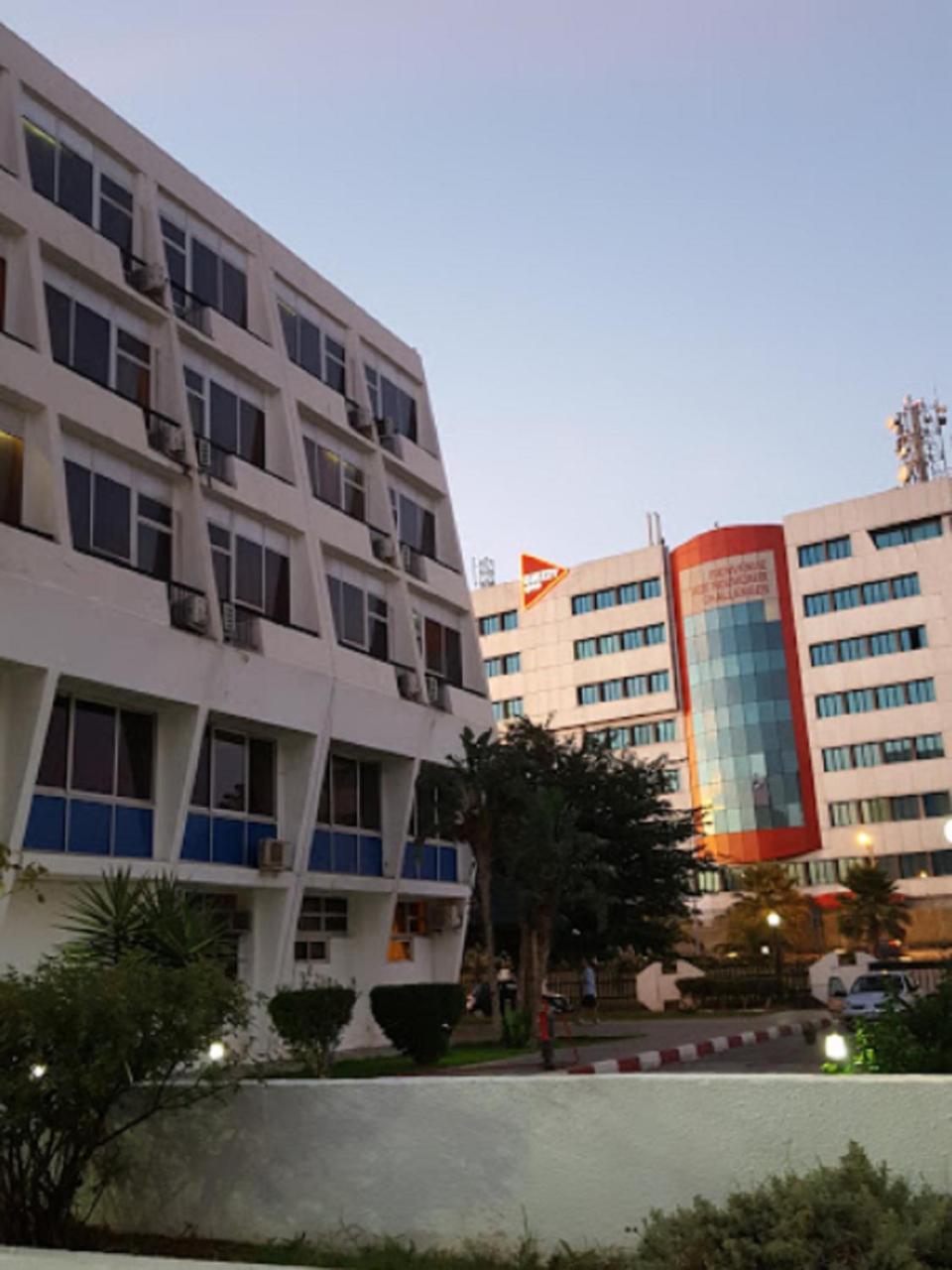 Hotel De L'aeroport Algeri Esterno foto