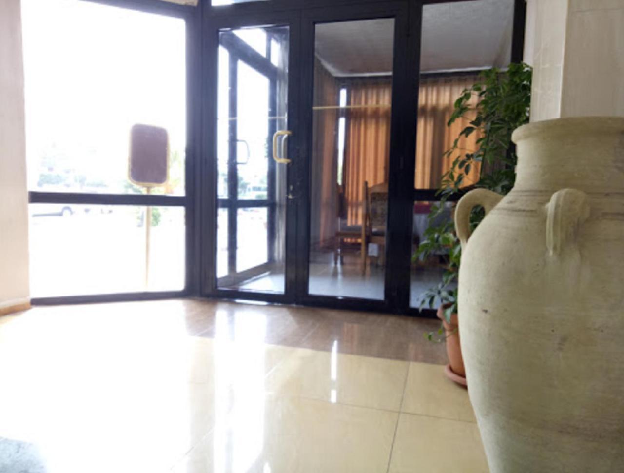 Hotel De L'aeroport Algeri Esterno foto